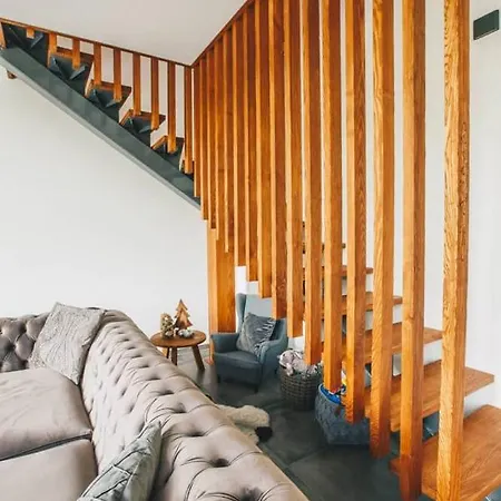 Woodpark Slovianka 木屋 *