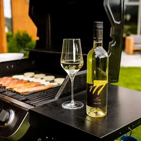 Woodpark Slovianka Valča